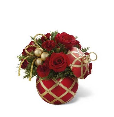 The FTD Season's Greetings Bouquet